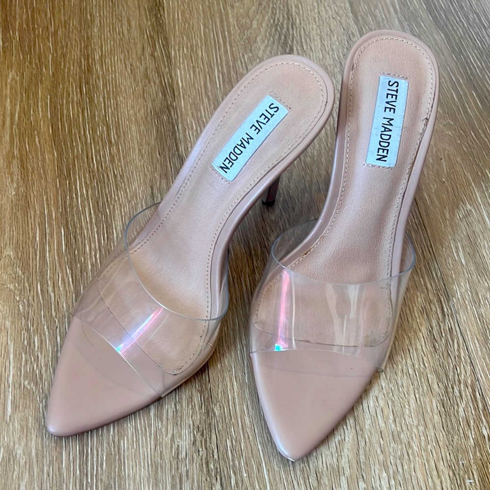 Steve Madden Nude/Clear pointy heels size 7.5